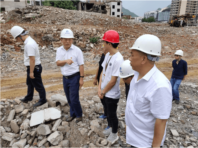 铜仁城投集团纪委书记田犁暗访督查近期防汛抗灾、疫情防控等重点工作