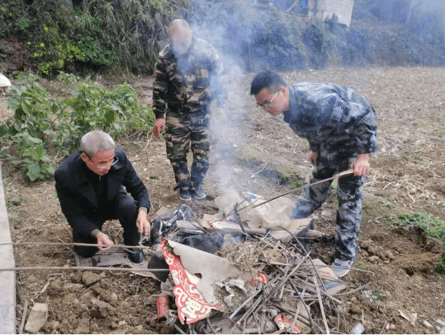 苗疆土地绽放青春之花——张军