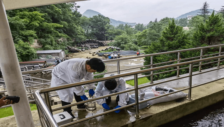 铜仁城交集团铜兴供水公司开展反恐防恐—供水水质安全事故处置演练活动